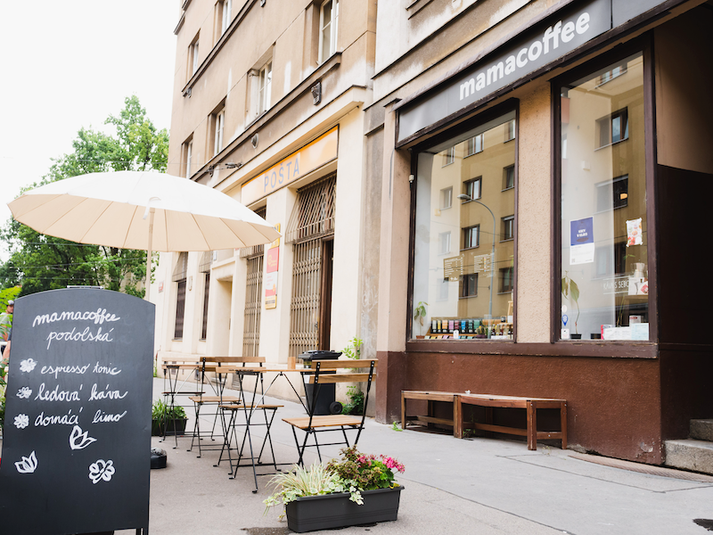 mamacoffee Podolská — fotografie podniku