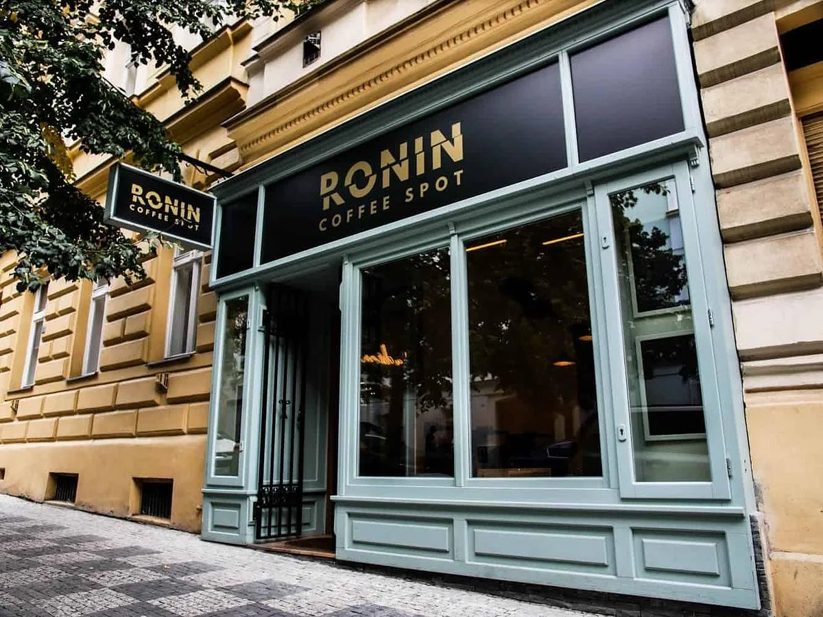 Ronin Coffee Spot — fotografie podniku